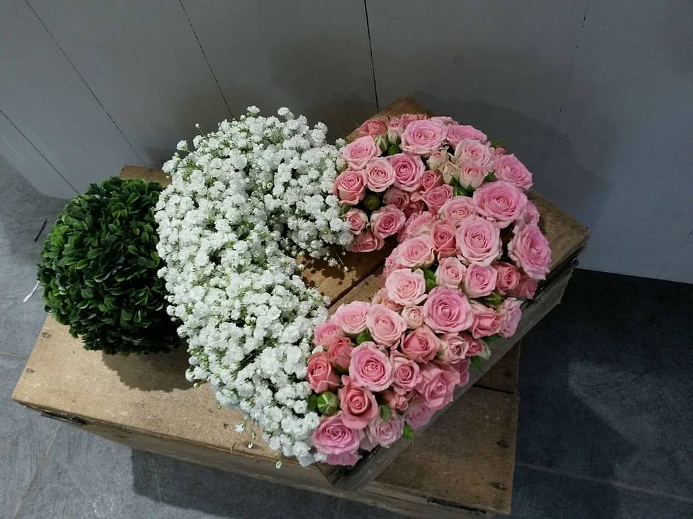 mayenne deuil fleurs